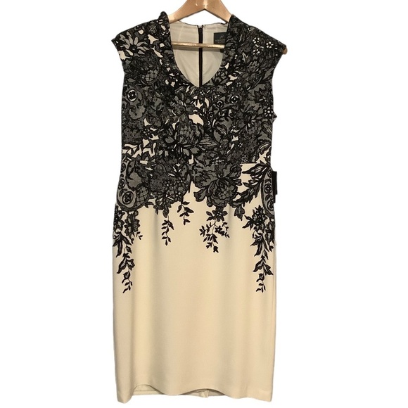 NWT Adrianna Papell Extended Shoulder Mandarin Neckline Sheath Dress size 14 - Picture 2 of 11